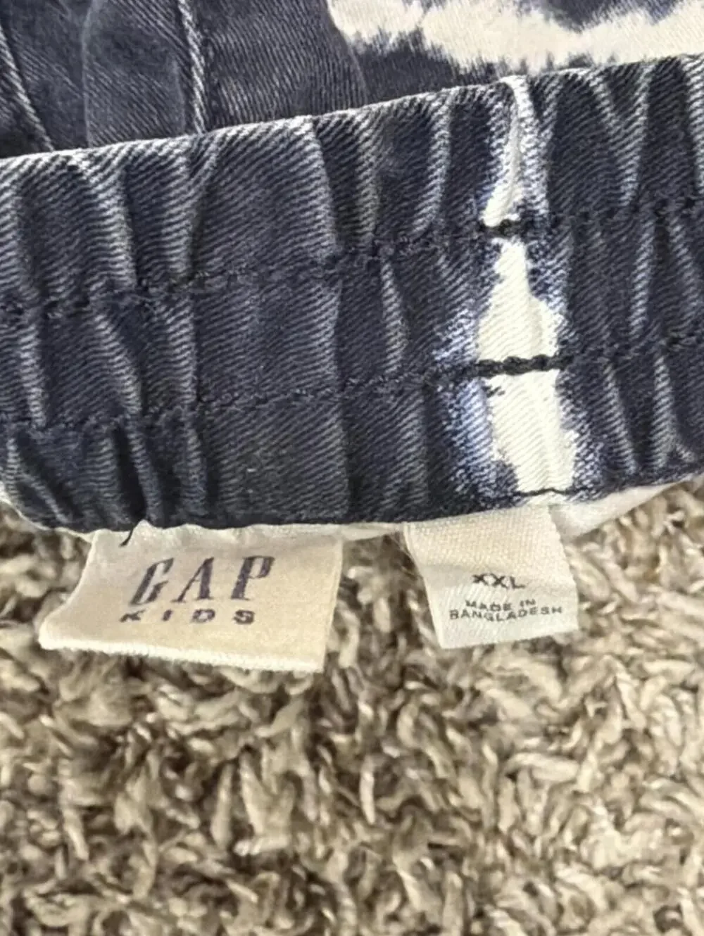 Gap Kids Boys Pull on Navy with Waves Shorts XXL